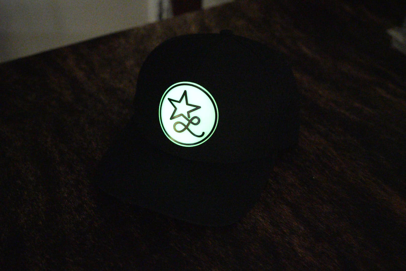 Acrylic: Black / Clear / Glow in the Dark TriLayer Durra-Bull™ Laserable Panels (12"x24") - Image 5