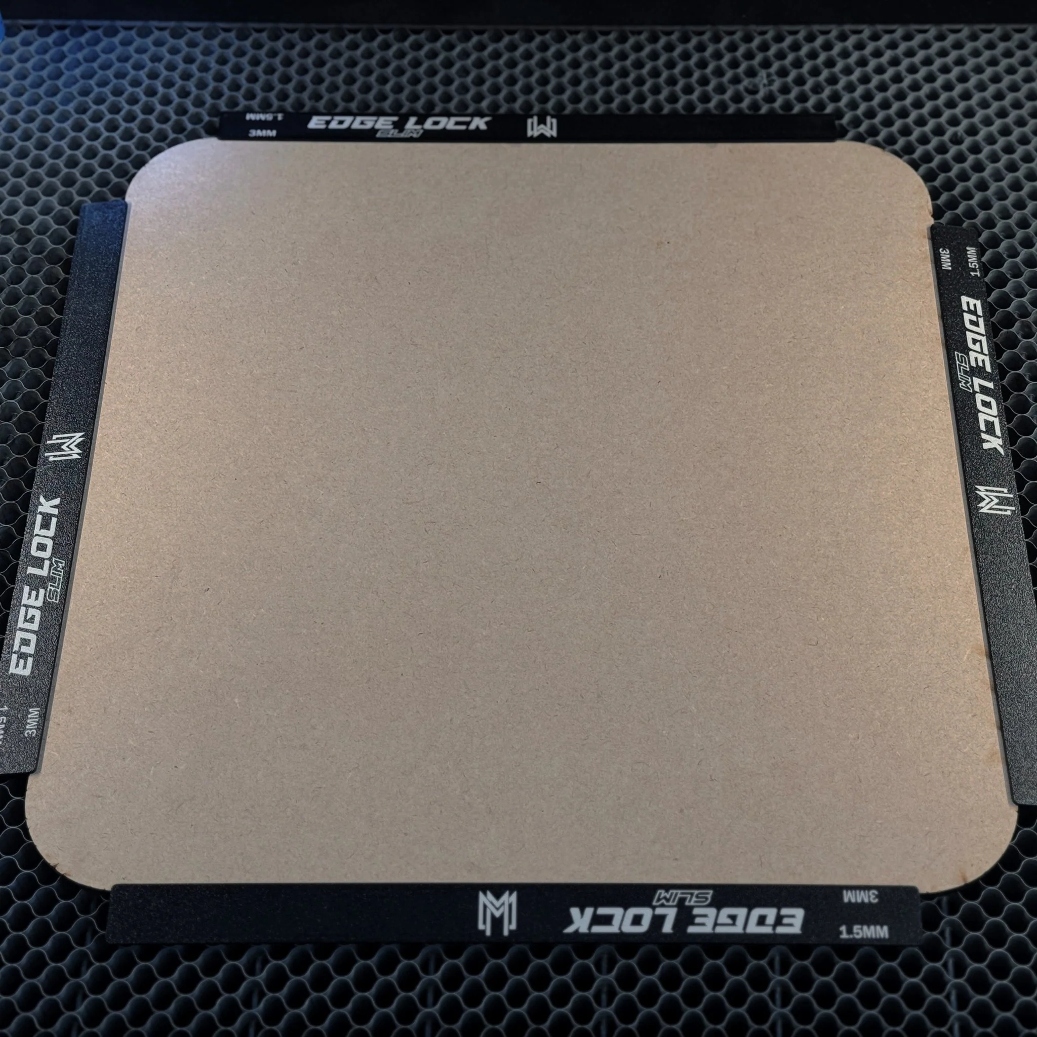 Edge Lock SLIM – Magnetic Hold Down Bars for Laser Engraving - Image 5