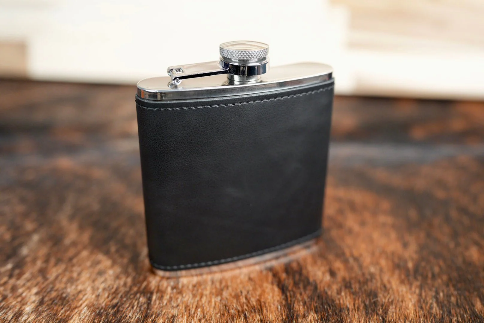 6oz. Hip Flasks: Heritage Collection Premium Leatherette® - Image 6